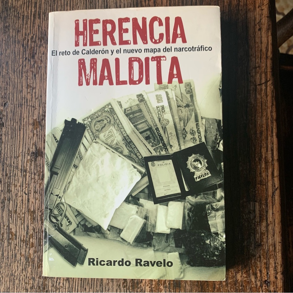 Herencia Maldita (Spanish Edition) 1st Edition by Ricardo Ravelo